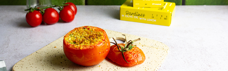 Tomates recheados com sardinhas ao limão